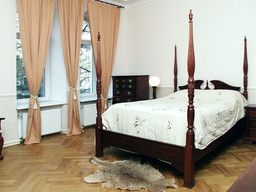 Pecherskie Lipki Hotel Kijev Kültér fotó