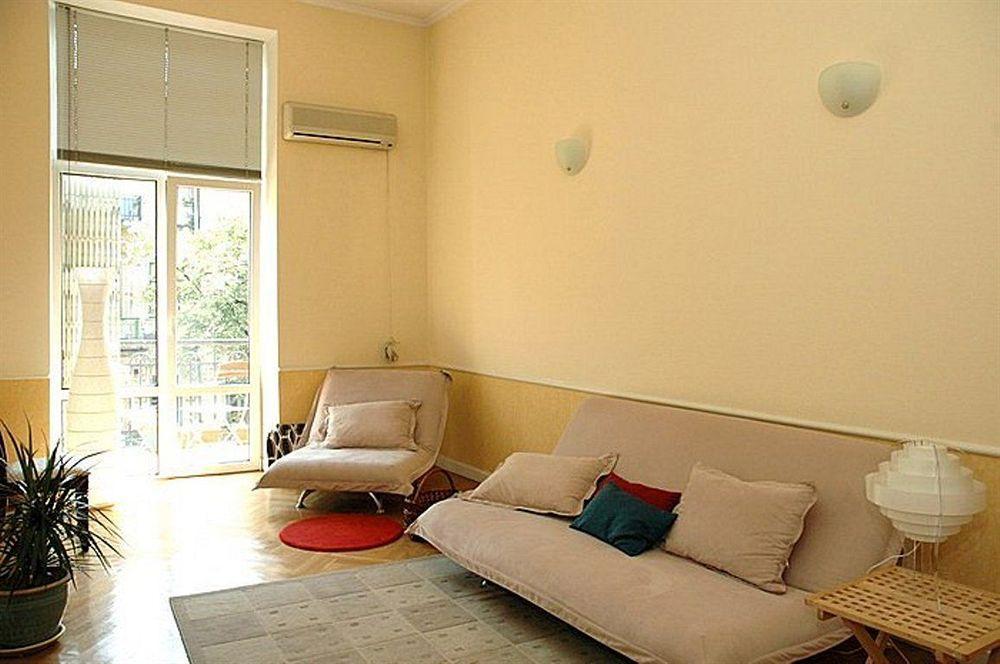 Pecherskie Lipki Hotel Kijev Kültér fotó